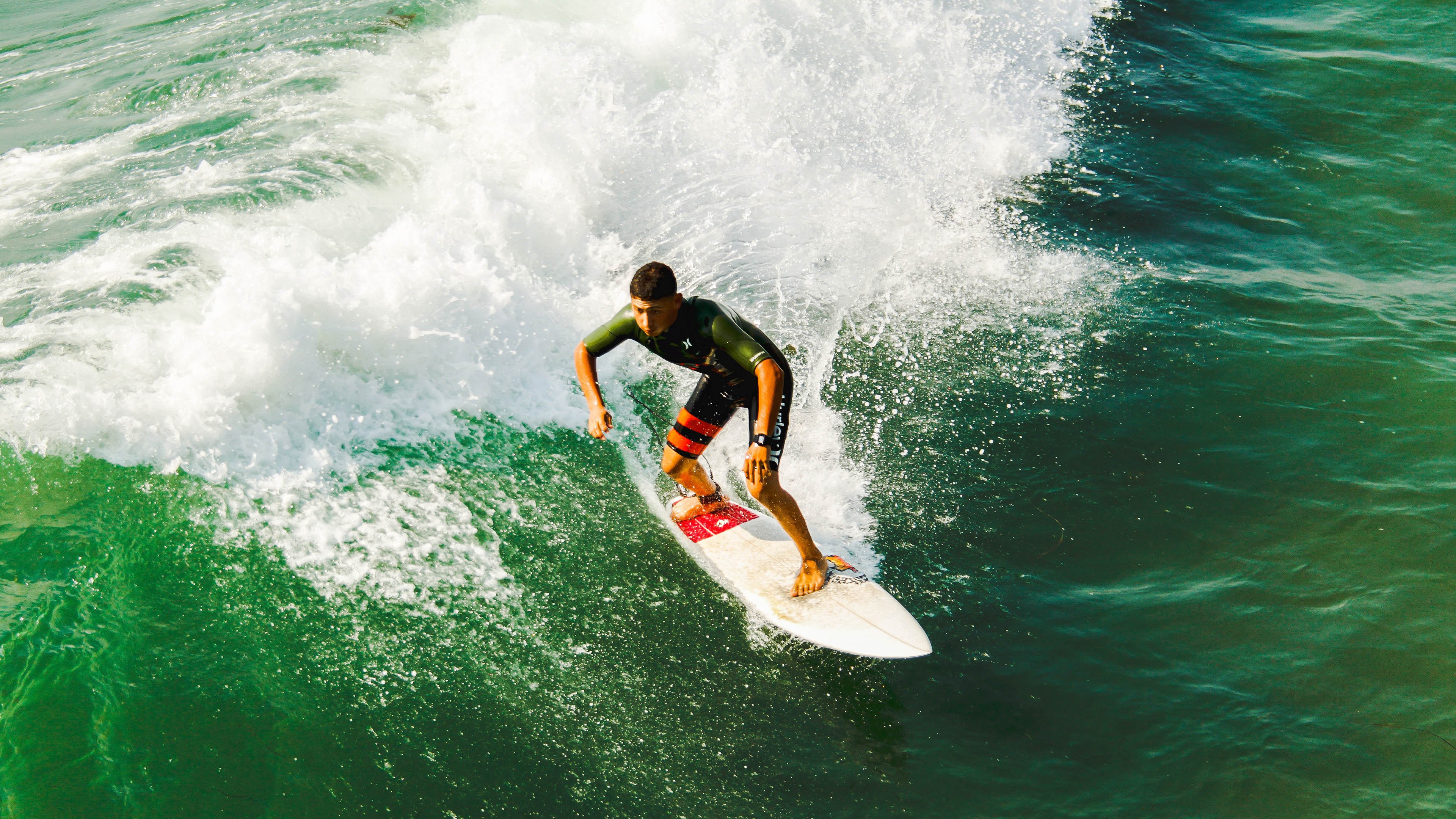 黄与蓝的狂想曲，当足球锋刃刺入篮球殿堂