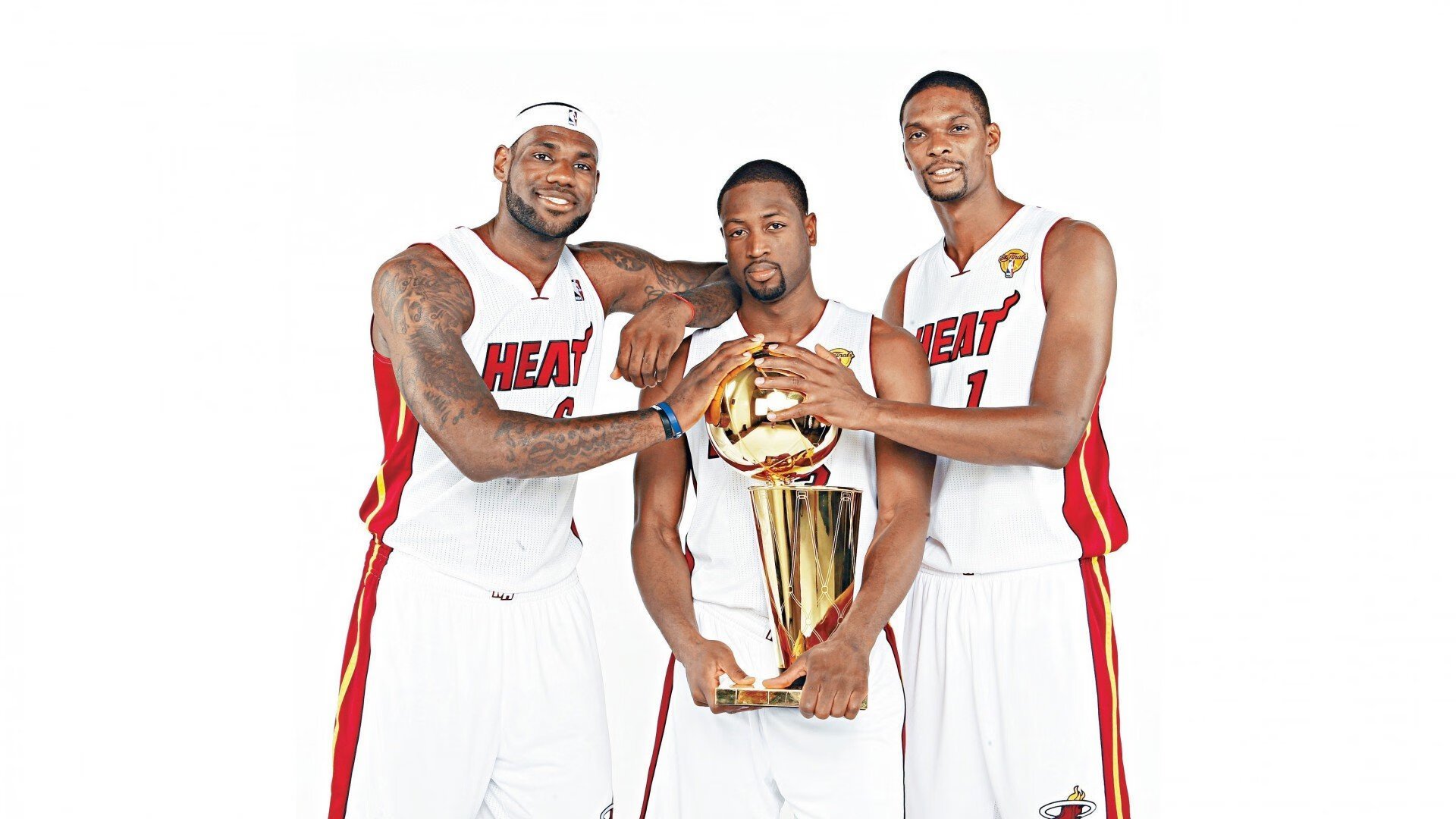 当平行宇宙照进现实,深圳队绝杀勇士,浓眉哥统治全场的篮球狂想